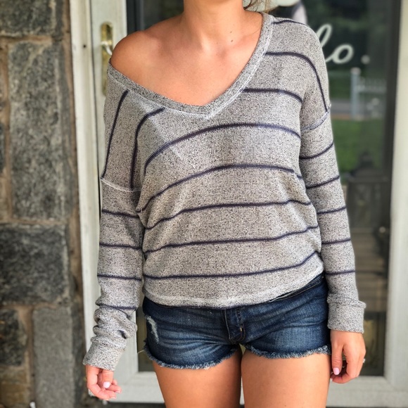 PacSun Striped Sweater - Picture 1 of 3